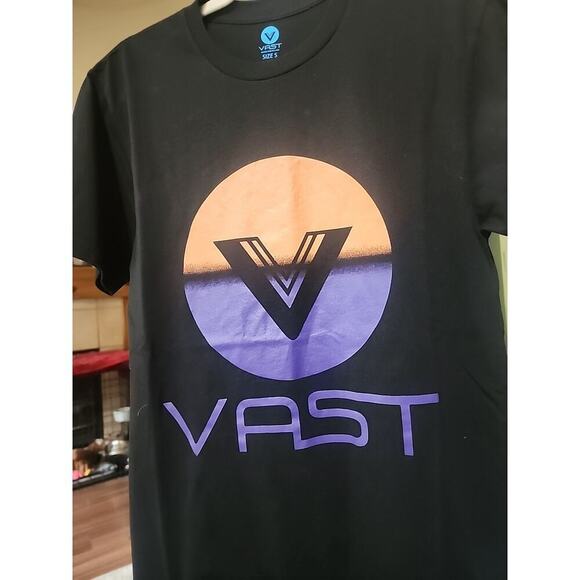 Vast Circle Logo Tee NWT Skateboard Surfer Beach CR10 Small Excellent - Picture 2 of 4